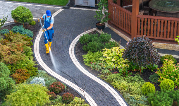 Best Concrete Pressure Washing  in Marshfield, WI